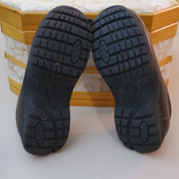 Brown Slip-On Loafer/Dress Shoes - Picture 3 of 7